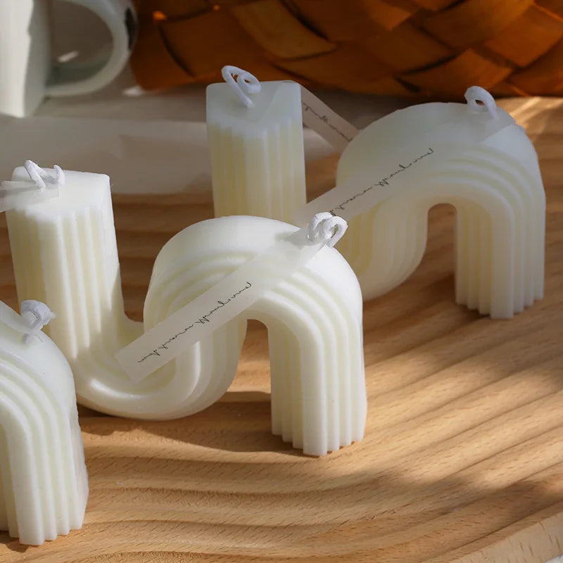 bougies parfumées géométriques pour décoration et cadeaux divers - vue 4 sur 8