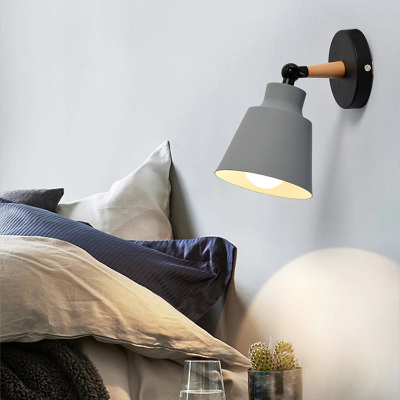 Lampe de chevet nordique applique murale en bois moderne E27 tête de direction applique murale pour chambre salon maison éclairage intérieur LED