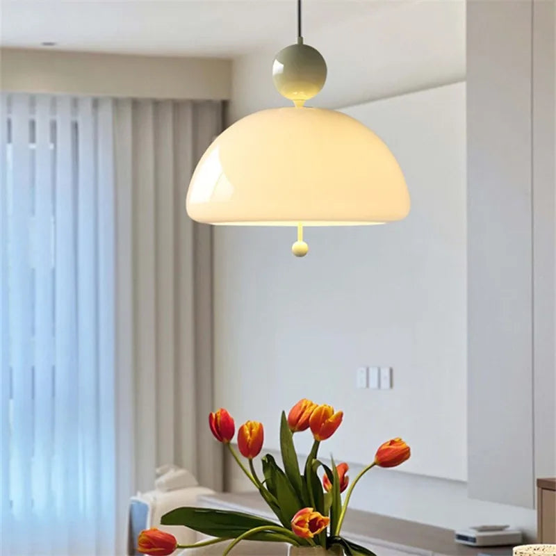 suspension bauhaus en verre blanc style médiéval pour intérieur élégant - vue 3 sur 11