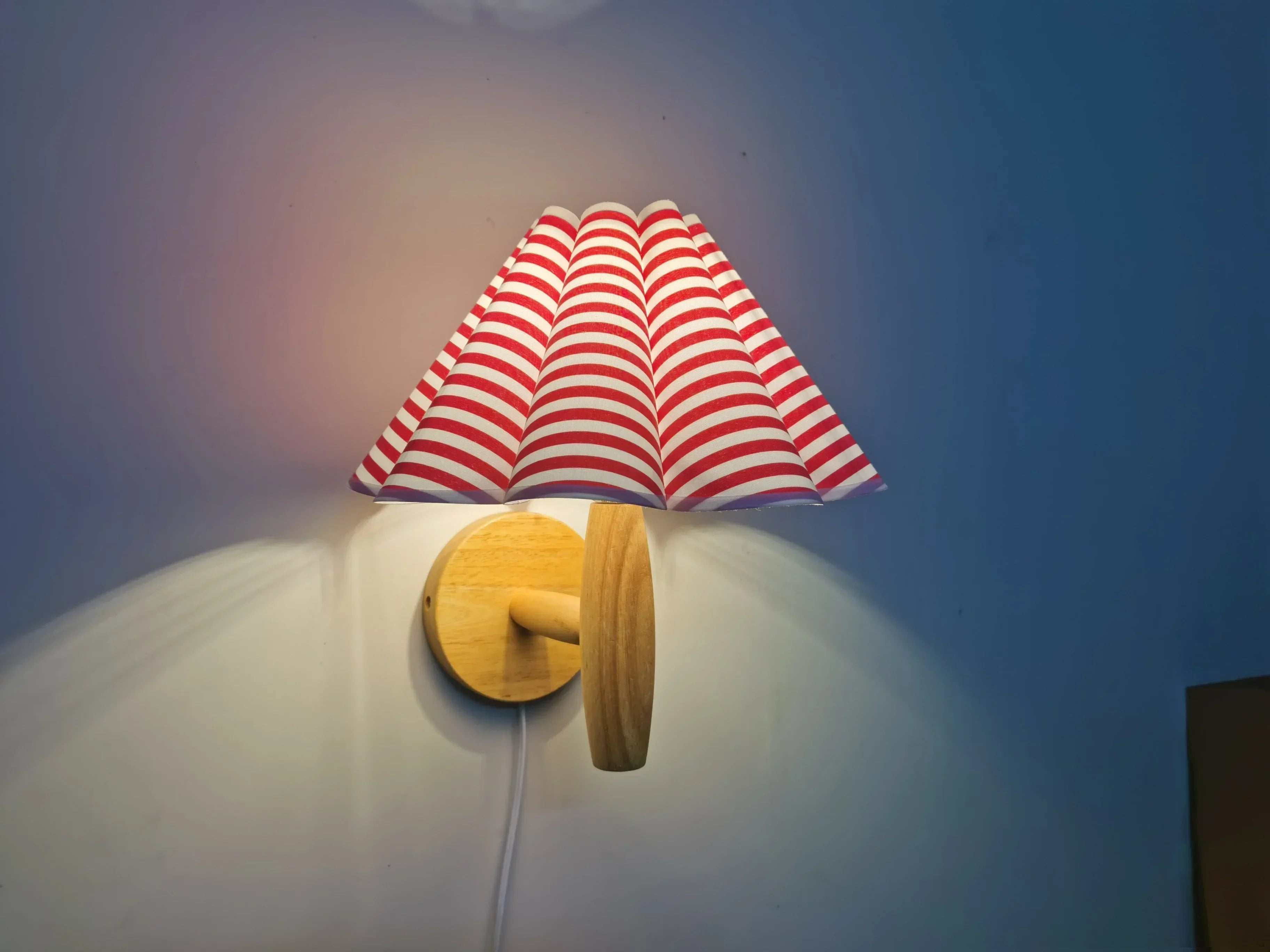 Applique murale Led en bois avec interrupteur - vue 4 sur 14