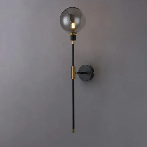 applique murale led moderne en fer avec boule de verre décorative - vue 6 sur 9