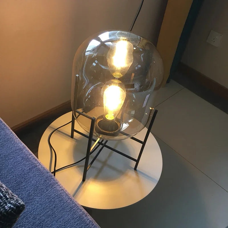 lampe de table nordique postmoderne en verre pour décoration - vue 3 sur 8