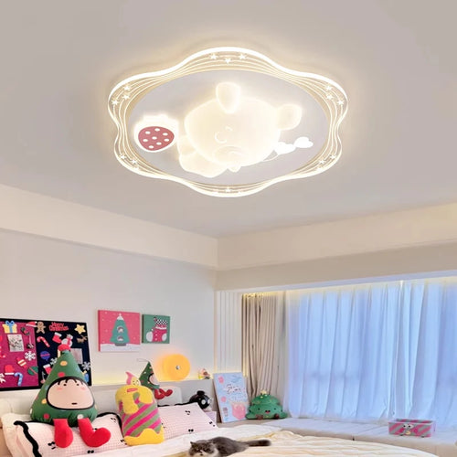 plafonnier enfant avec motifs fraise et trèfle dessin animé