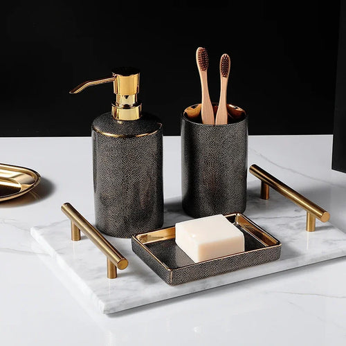 distributeur de savon en céramique et accessoires de salle de bain dorés - vue 3 sur 10