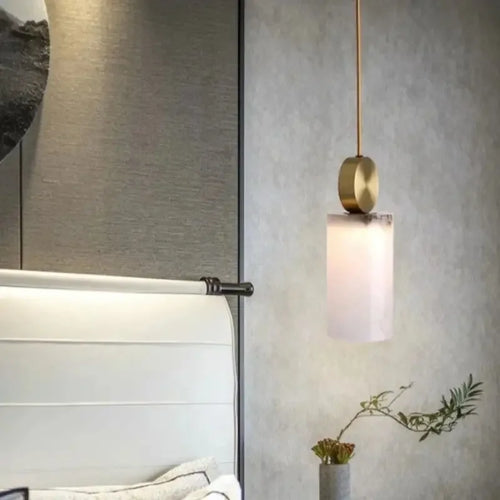 lustre en marbre et cuivre décoration nordique suspendue - vue 6 sur 8