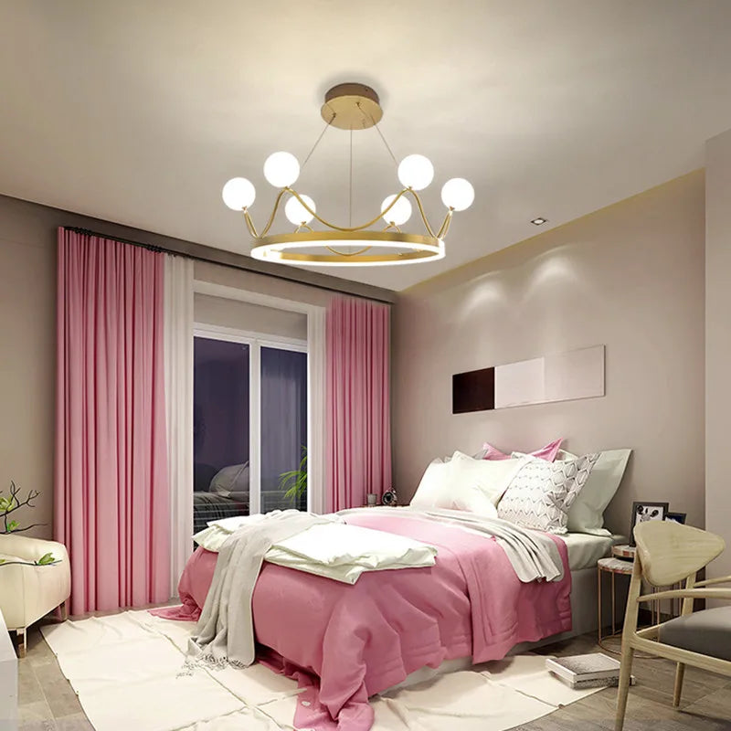 Nouveau Luxe Couronne LED Lustre Lustre Éclairage Belle Anneau Enfants Chambre D'enfants Plafond Suspension Luminaires Suspendus