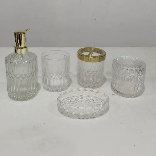ensemble d'accessoires en verre pour salle de bain d'hôtel - vue 9 sur 10
