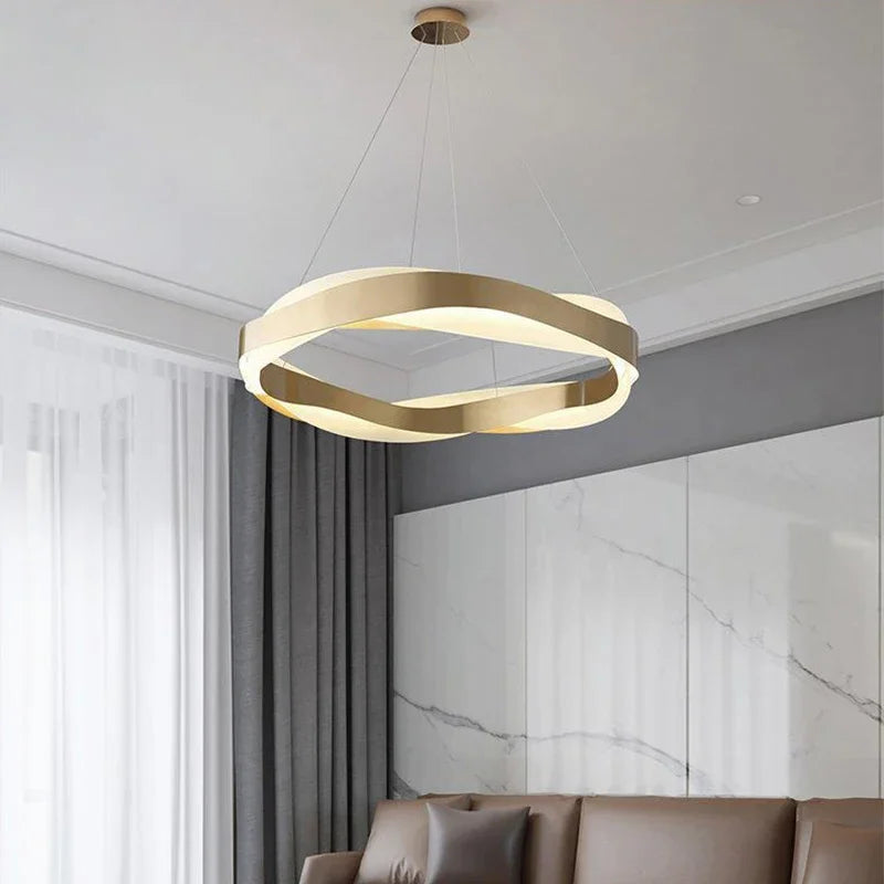 Lustre LED suspendu au design moderne