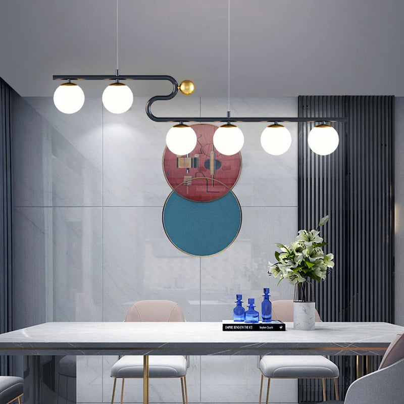lustre moderne sandyha led avec bande longue et boule de verre