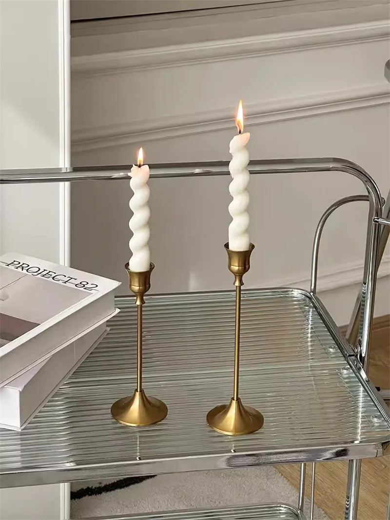kit bougeoirs en laiton doré pour décorations festives et mariages - vue 6 sur 11