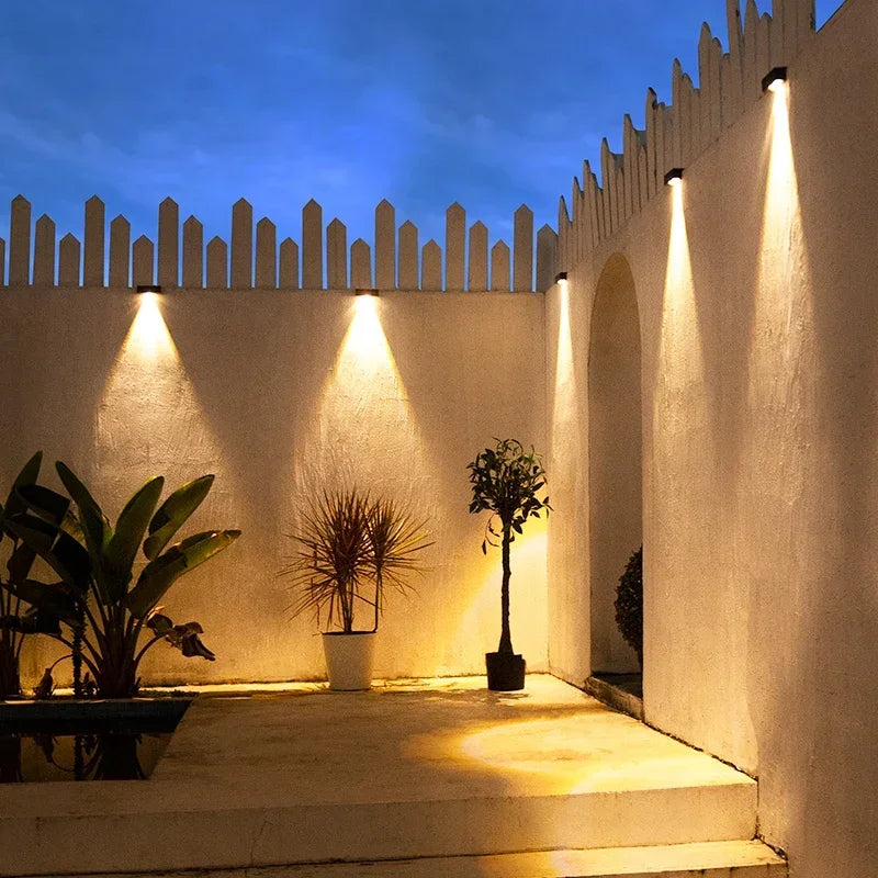 lampes solaires extérieures à led ultra lumineuses pour jardin - vue 2 sur 6