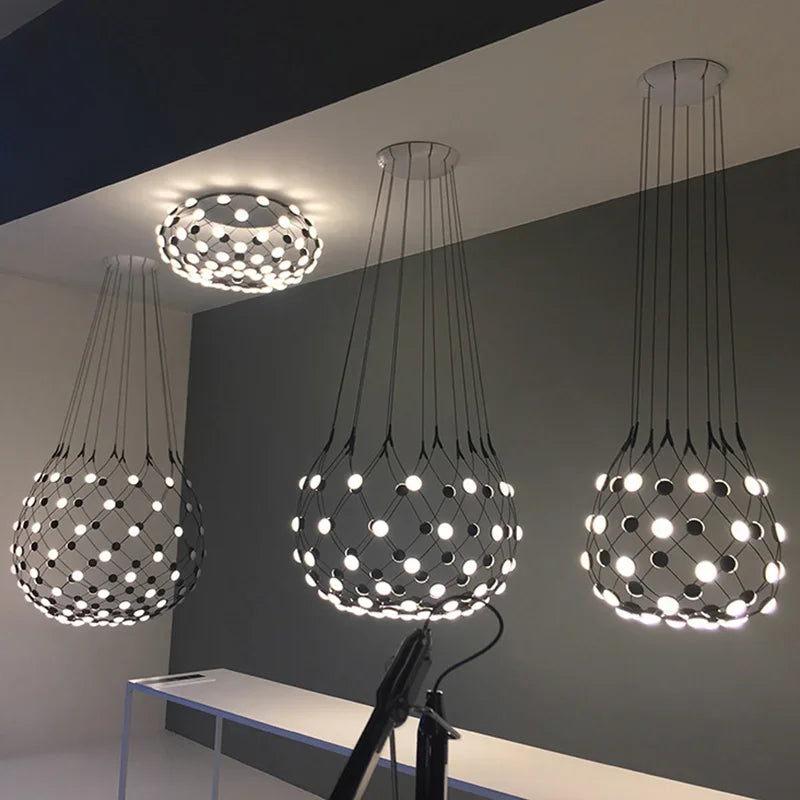 Lustre design Postmoderne Créatif Noir Et Blanc Pièces D'échecs