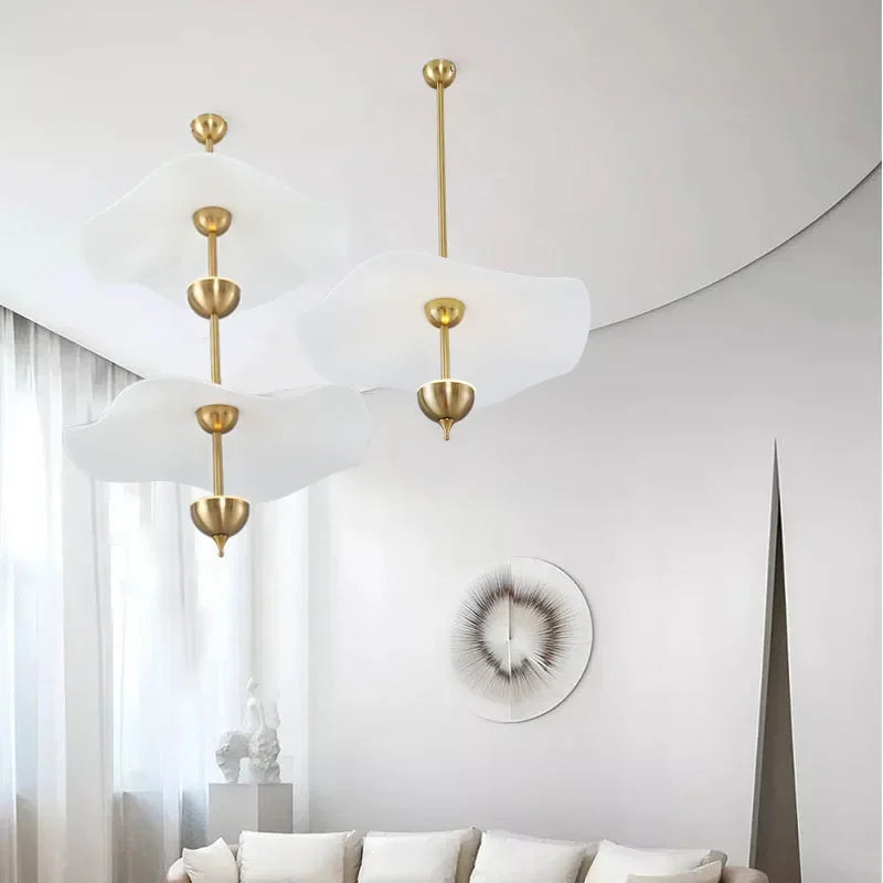 suspension moderne en forme de feuille de lotus style nordique décoratif - vue 4 sur 10