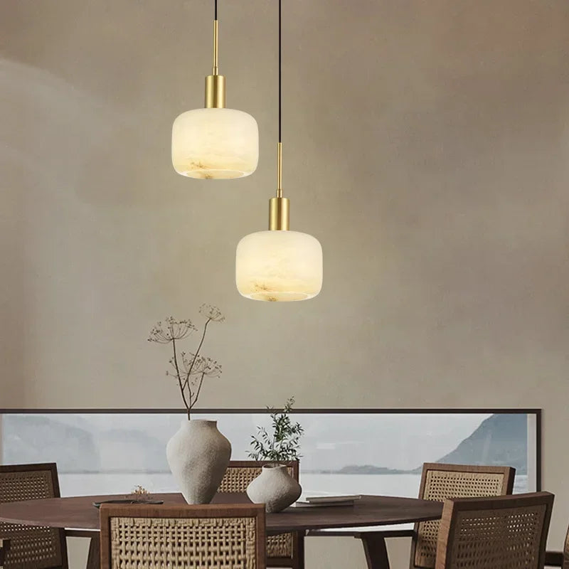 lustre moderne en marbre et cuivre design nordique élégant - vue 3 sur 7
