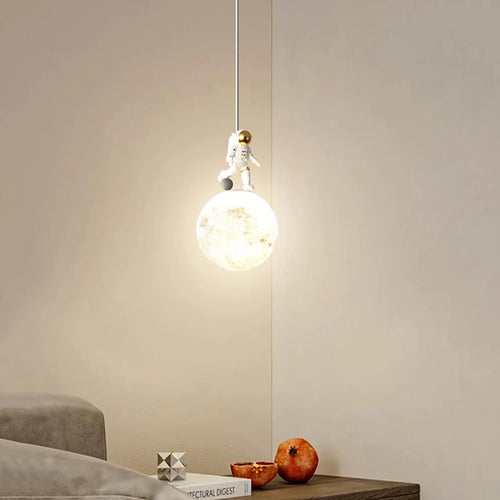 Suspension d'astronaute en résine