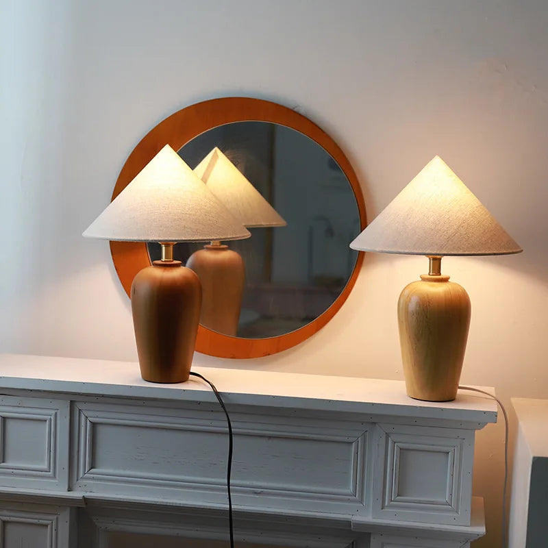 Vintage Table Lamp Desk Light with Wood Stand Fabric Shade - vue 3 sur 8