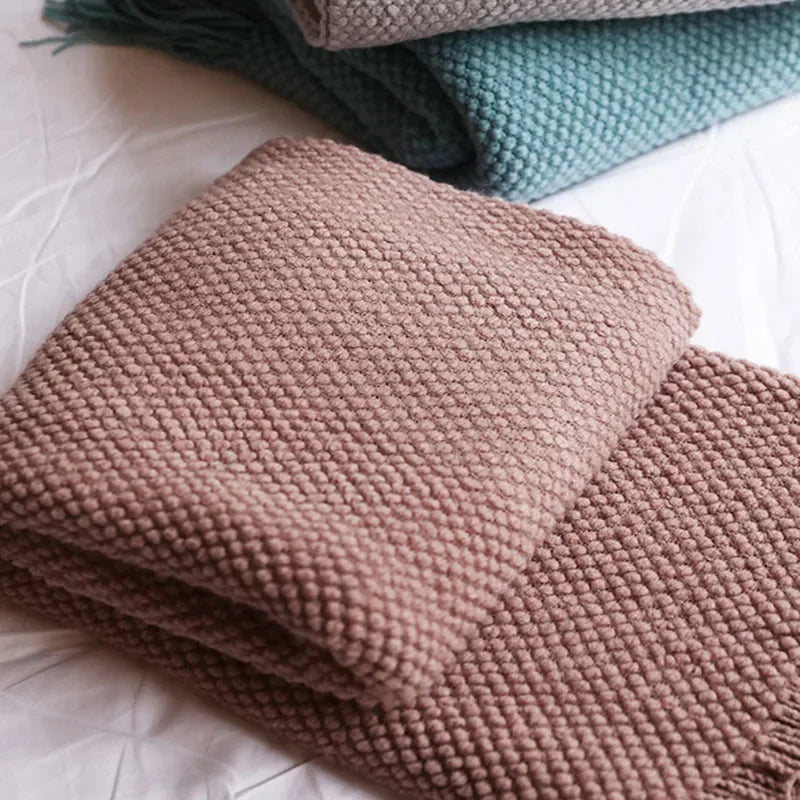 plaid tricoté uni style moderne pour canapé lit - vue 3 sur 4