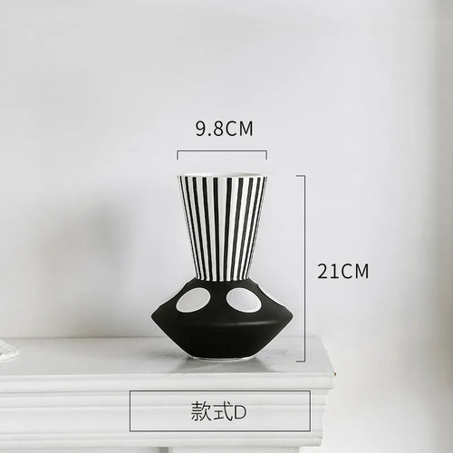 vase créatif nordique style abstrait pour arrangement floral