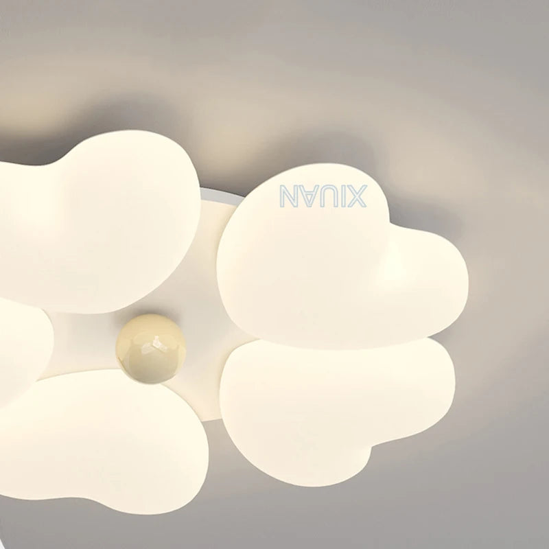 lustre moderne coeur d'amour pour enfants romantique