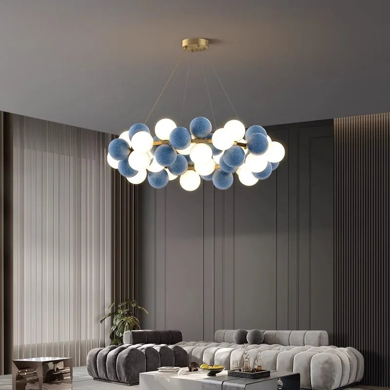 Lustre au design moderne pour décoration intérieure - vue 3 sur 18