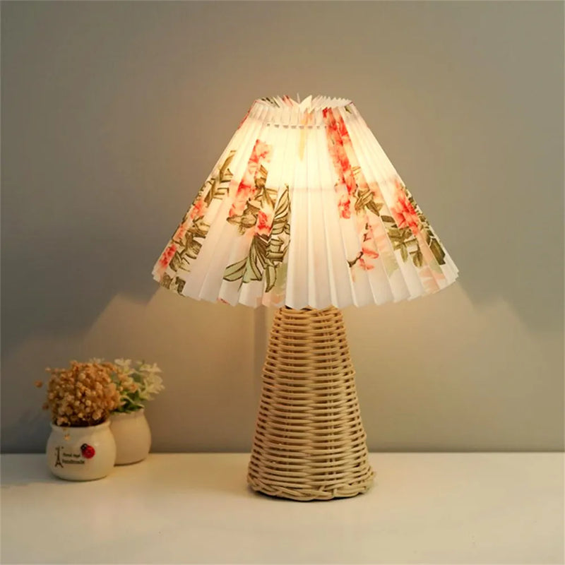lampe de table plissée