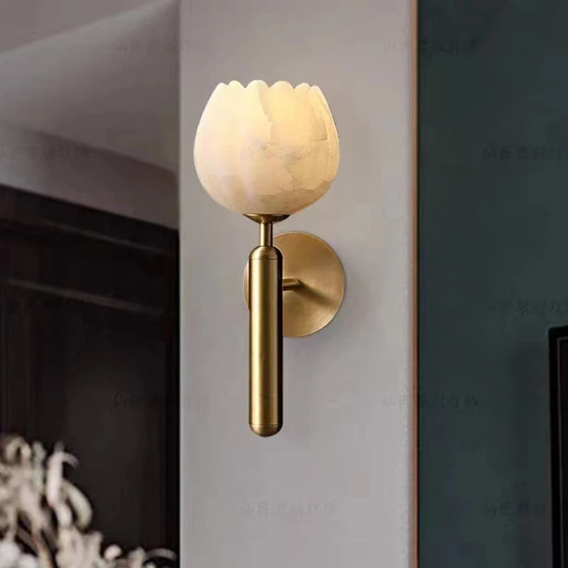 applique murale art déco en marbre naturel forme fleur en laiton - vue 3 sur 8