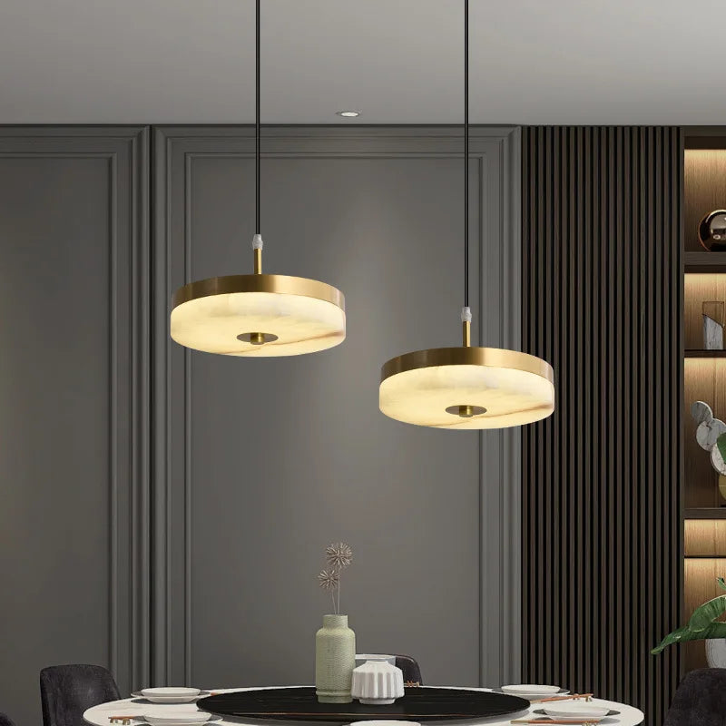 suspension en marbre blanc et cuivre design élégant pour intérieur moderne - vue 3 sur 7