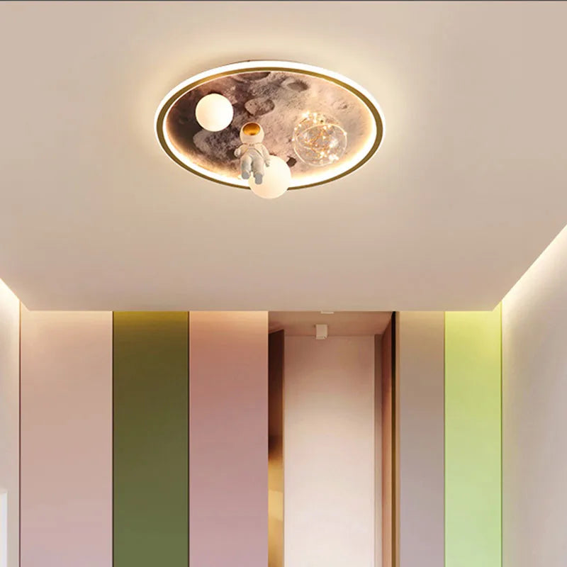 Plafonnier LED moderne pour une décoration intérieure élégante - vue 5 sur 16