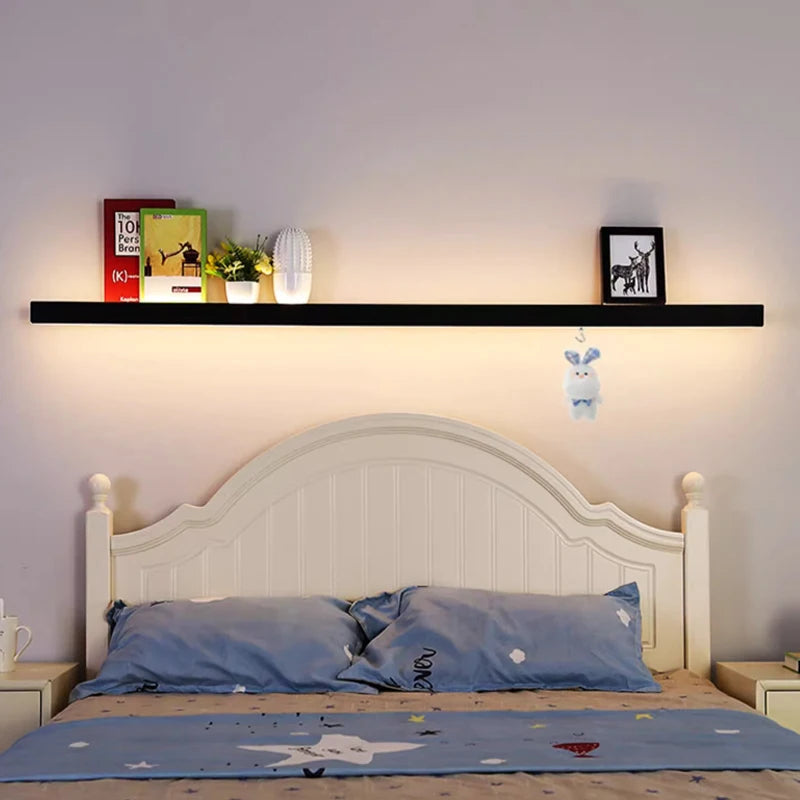 Applique salon canapé fond simple longue bande étagère lampe avec interrupteur protection des yeux chambre chevet éclairage mural