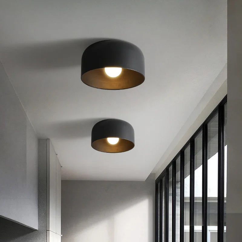 Lampes de plafond noires blanches modernes LED E27 plafonnier d'entrée pour balcon allée hôtel couloir éclairage lampes en fer en métal 220 V