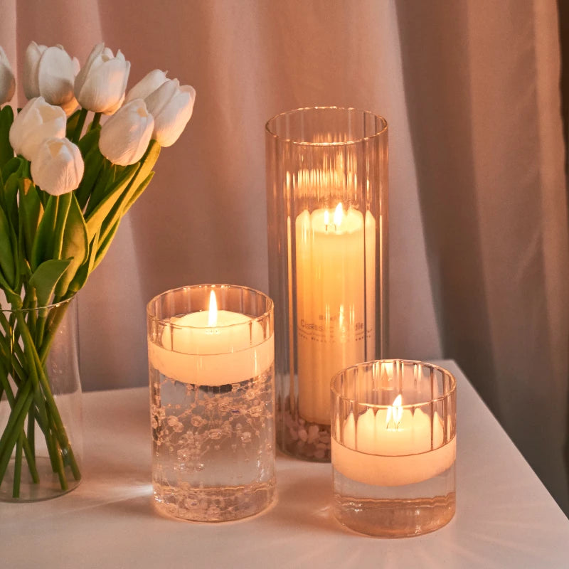 bougeoir en verre côtelé décoration pour bougies et événements - vue 4 sur 10