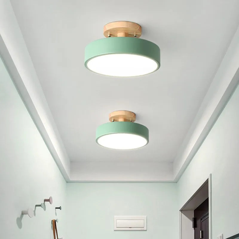 Nordique LED Plafonnier En Bois Minimaliste Rond Macaron Allée Chambre Lampes Pour Balcon Salon Étude Décor Luminaires Lustre