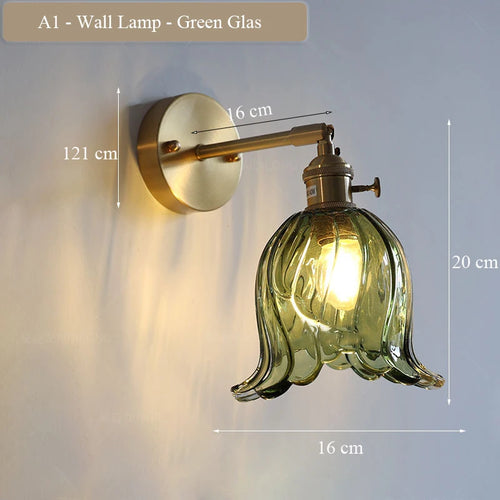 applique murale moderne en verre et laiton réglable pour intérieur élégant - vue 9 sur 12