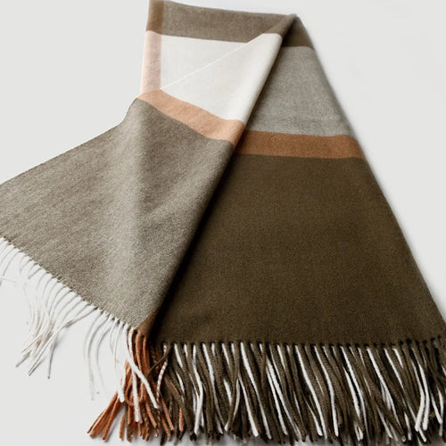 Plaid laine carreaux franges style jacquard salon
