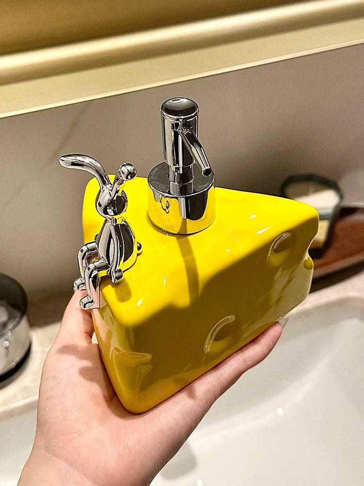 distributeur de savon créatif en céramique pour salle de bain - vue 6 sur 8