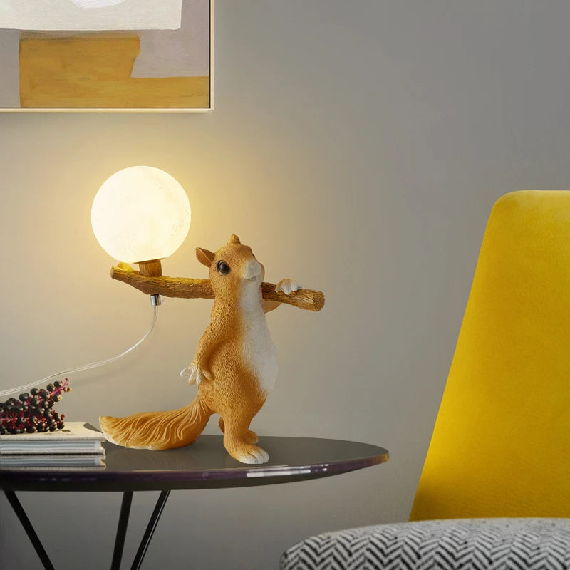 Nordique créatif LED dessin animé Animal écureuil lampe de Table chambre lampe de chevet bureau chambre d'enfants lampes décoratives
