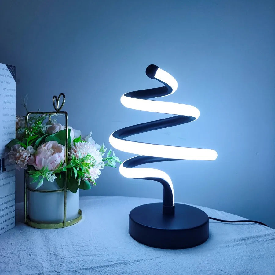 lampe de bureau créative en forme d'arbre de noël décorative usb - vue 6 sur 7