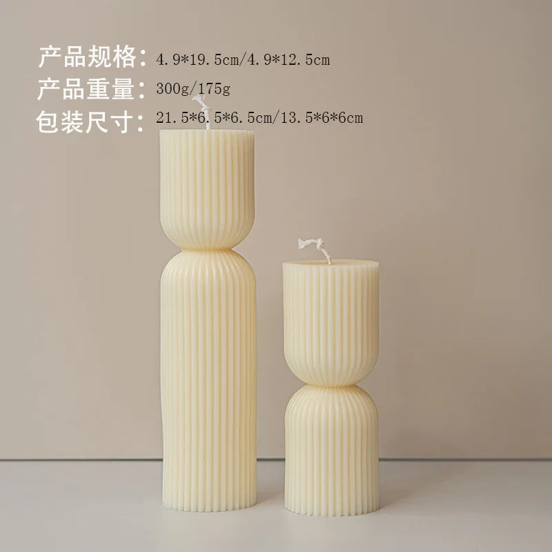 bougies parfumées artisanales avec colonnes rayées et carillons éoliens - vue 9 sur 9