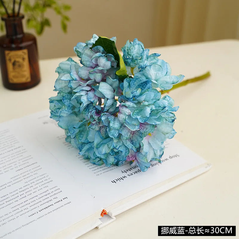 fleur d'hortensia artificielle vintage pour décoration et bouquet