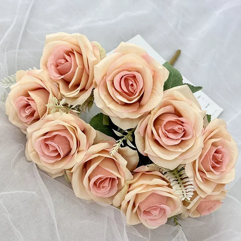bouquet de roses artificielles en soie pour décoration de mariage
