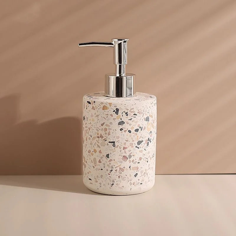 bouteille de lotion en terrazzo pour gel douche et savon