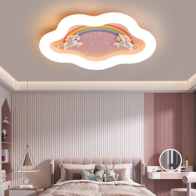 lustre nuage arc-en-ciel avec cheval pour chambre d'enfant