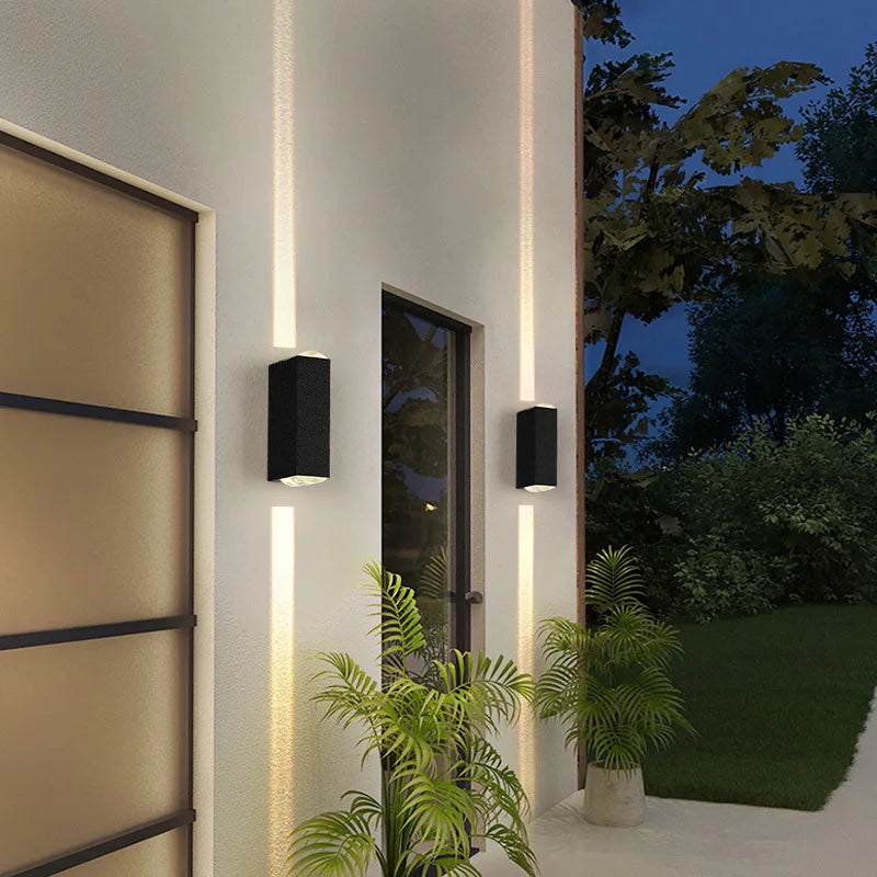 Applique murale LED minimaliste avec faisceau de lumière - vue 5 sur 9