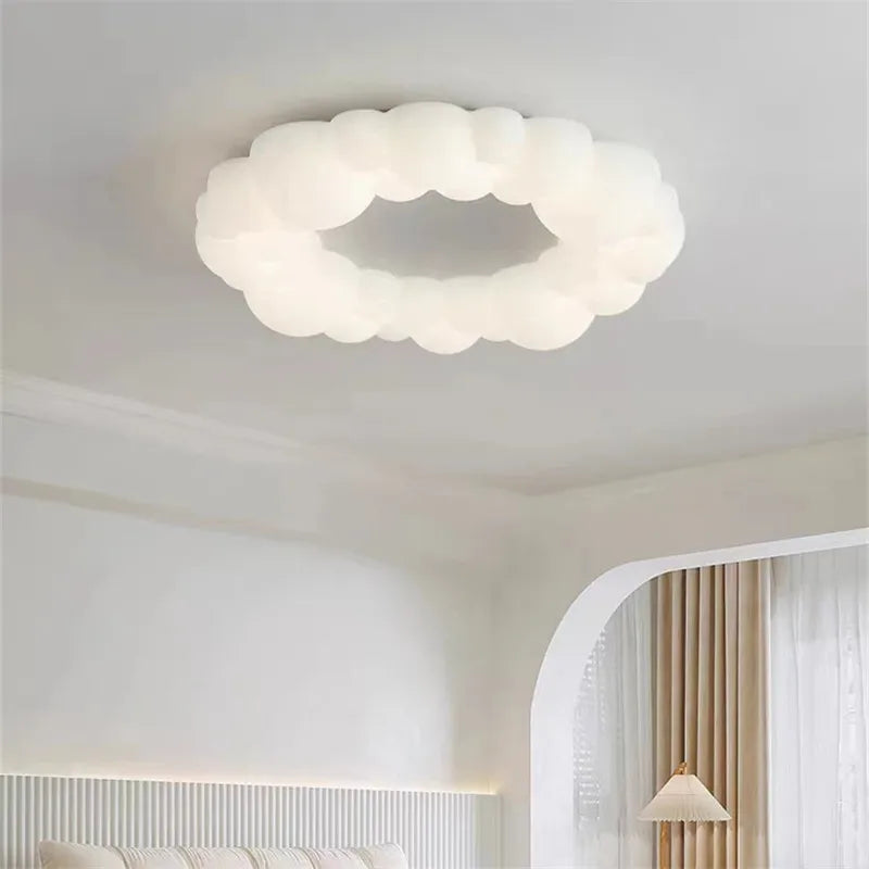 Plafonnier LED en forme de nuage au design nordique moderne