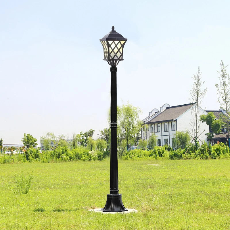 1.8M European Garden Street Lamp Outdoor Waterproof Single-Head High-Pole Landscape Lamp - vue 6 sur 8