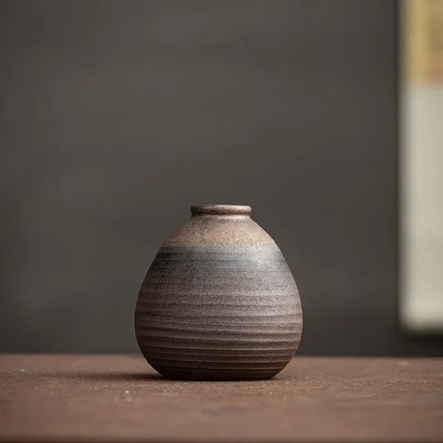 vases en céramique antiques faits main style minimaliste moderne - vue 10 sur 10
