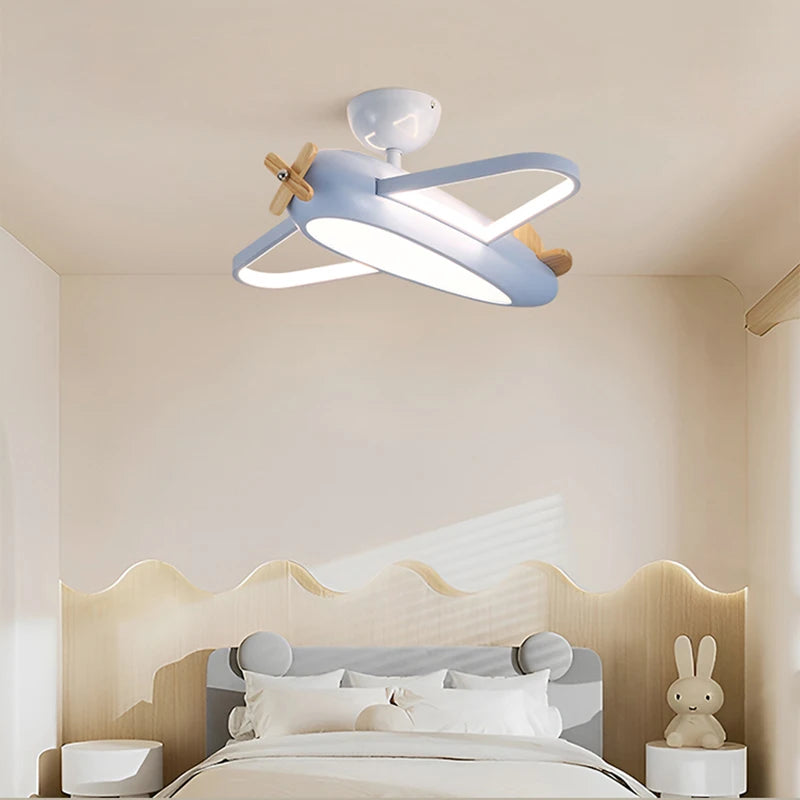 plafonnier avion dessin animé en bois pour chambre d'enfant - vue 3 sur 9
