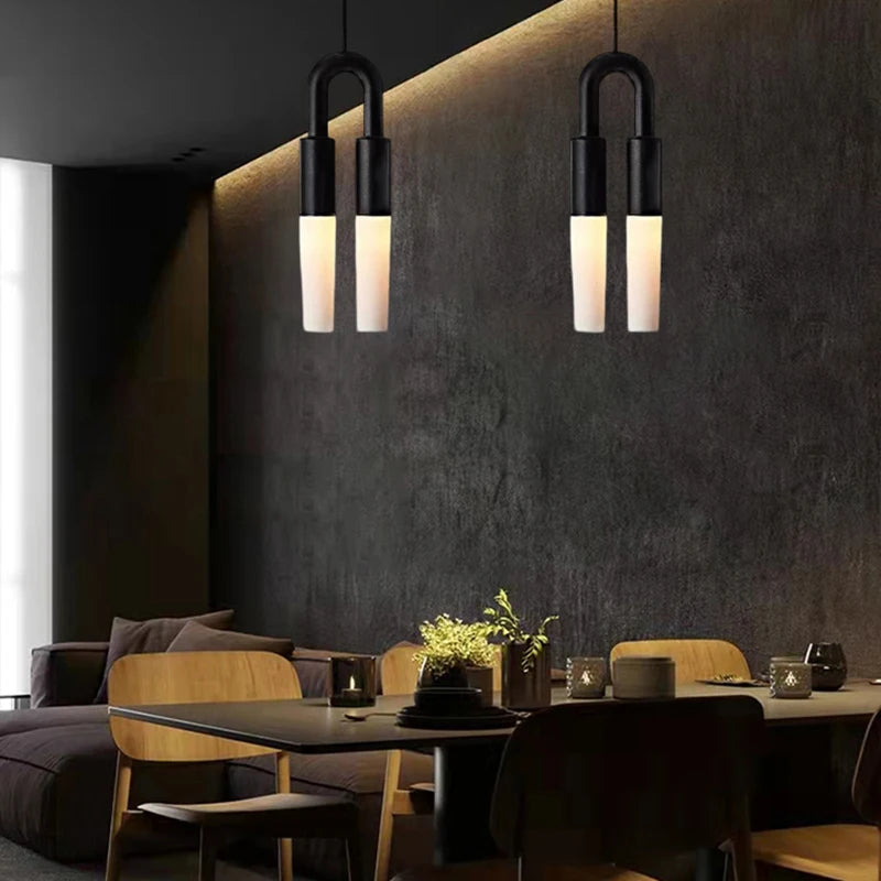 lustre art déco en métal noir et blanc avec fil réglable - vue 4 sur 6