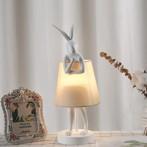 lampe de bureau lapin en résine design rétro pour décoration intérieure - vue 11 sur 12