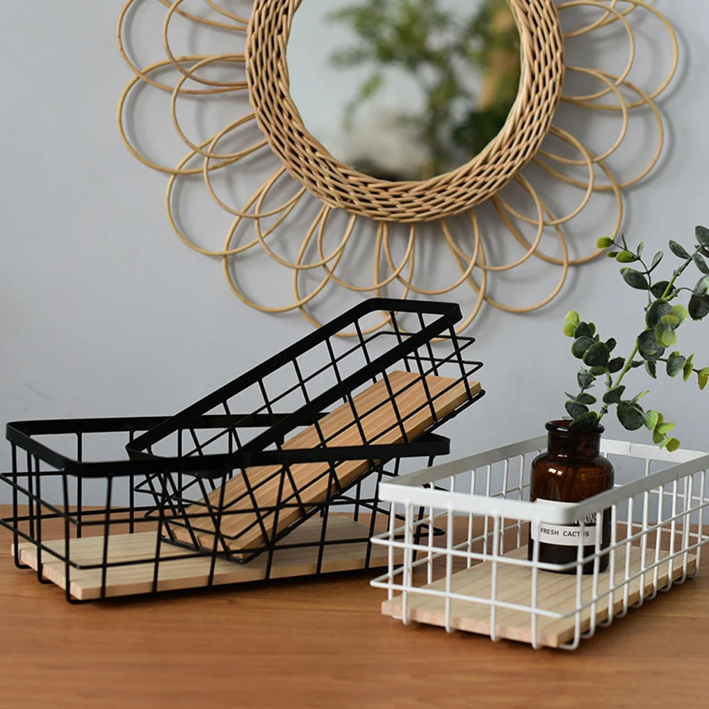 panier de rangement en métal et bois pour cosmétiques - vue 4 sur 7